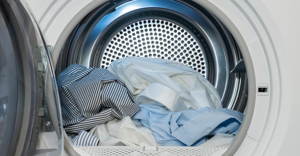Dryer-with-Clothes-In